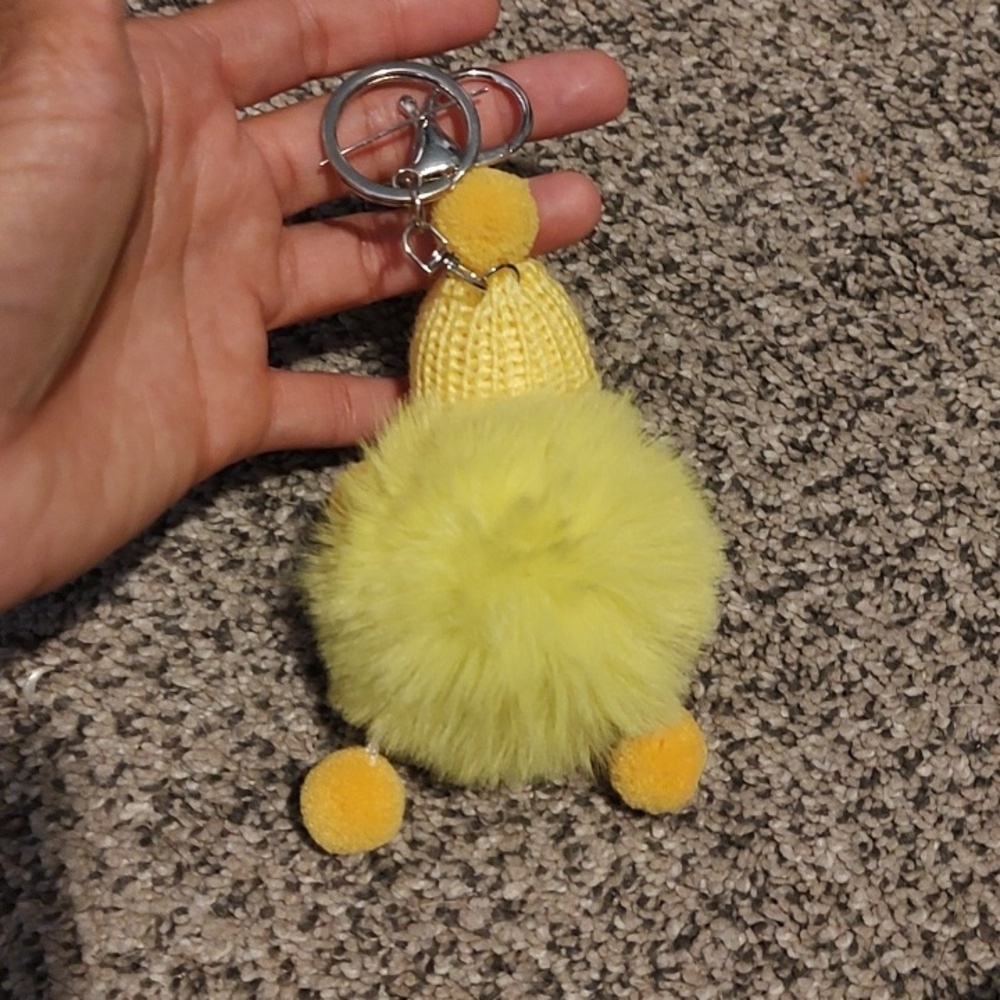 Baby Doll Keychain - Picture 3 of 3